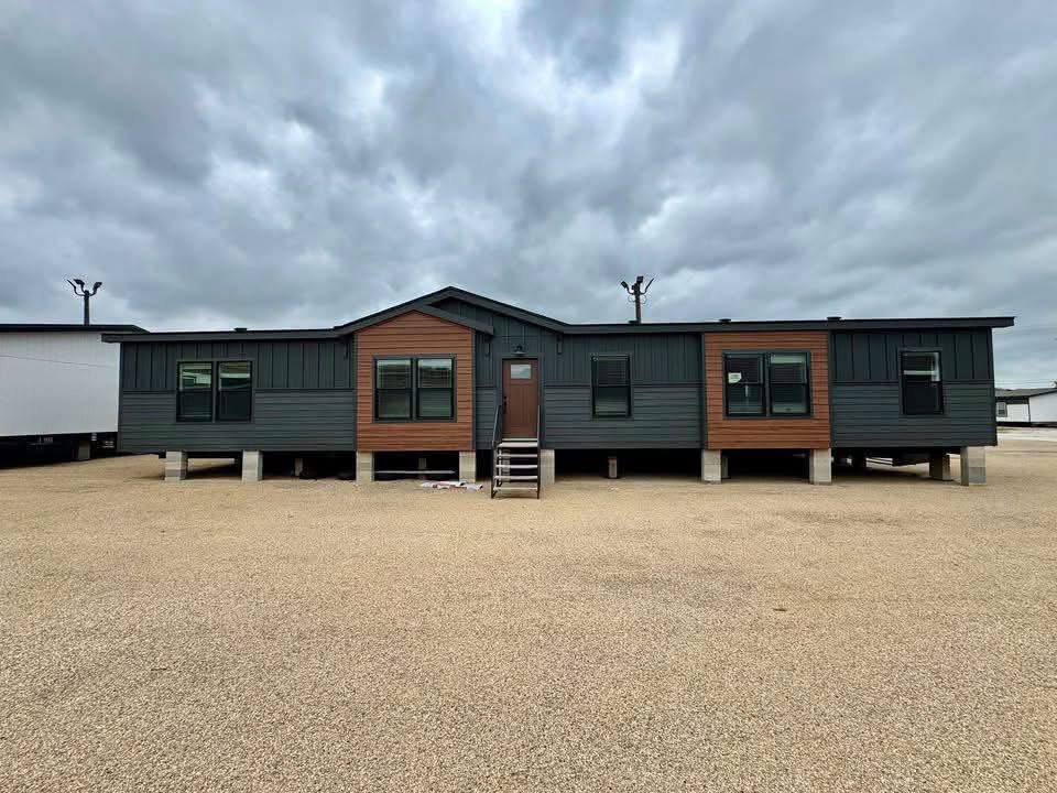Juniper tiny home exterior